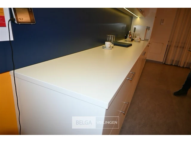 Keuken met frigo bosch - afbeelding 9 van  9