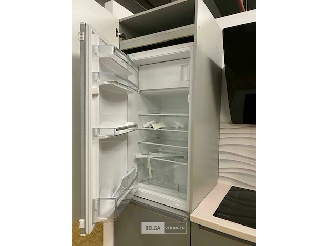 Keuken met inbouw toestellen (rouwkoop) - afbeelding 23 van  29