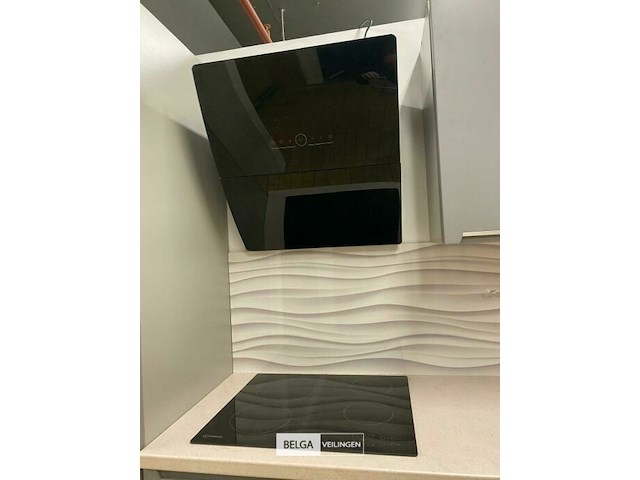 Keuken met inbouwapparatuur - - afbeelding 9 van  28