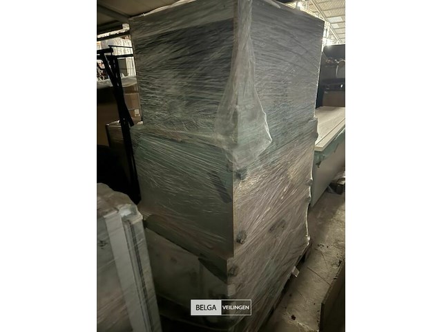 Keuken met inbouwapparatuur - - afbeelding 18 van  28