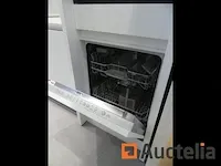 Keuken met inbouwapparatuur (model show) - afbeelding 33 van  42