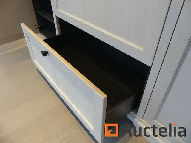 Keuken met inbouwapparatuur (model show) - afbeelding 11 van  28