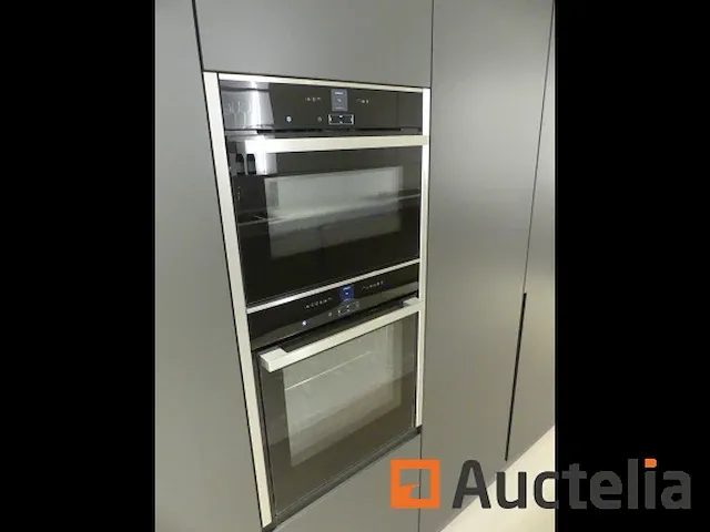 Keuken met inbouwapparatuur (model show) - afbeelding 13 van  33