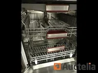 Keuken met inbouwapparatuur (model show) - afbeelding 15 van  33