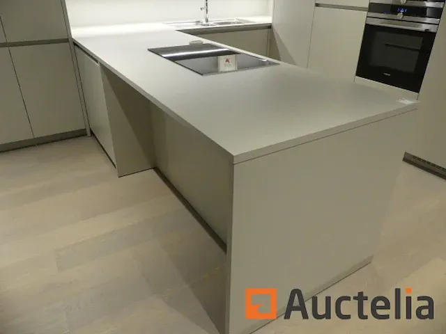 Keuken met inbouwapparatuur (model show) - afbeelding 5 van  41