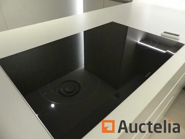 Keuken met inbouwapparatuur (model show) - afbeelding 6 van  41