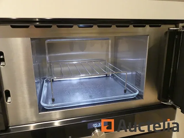 Keuken met inbouwapparatuur (model show) - afbeelding 17 van  41