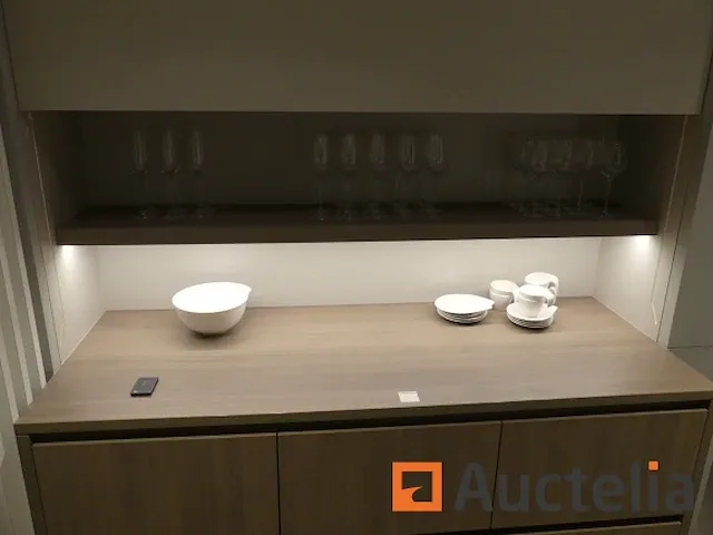 Keuken met inbouwapparatuur (model show) - afbeelding 37 van  41