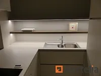 Keuken met inbouwapparatuur (model show) - afbeelding 41 van  41