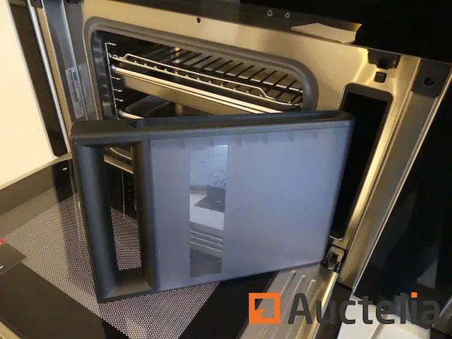Keuken met inbouwapparatuur (model show) - afbeelding 11 van  40