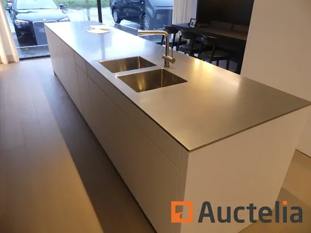 Keuken met inbouwapparatuur (model show) - afbeelding 27 van  40