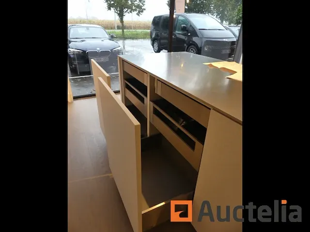 Keuken met inbouwapparatuur (model show) - afbeelding 28 van  40