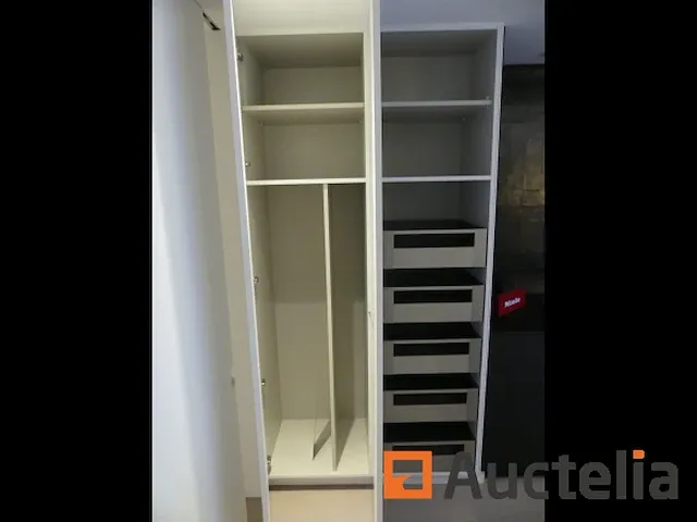 Keuken met inbouwapparatuur (model show) - afbeelding 23 van  40