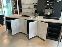 Keuken met kookeiland - afbeelding 21 van  26