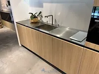Keuken met kookeiland - afbeelding 11 van  28