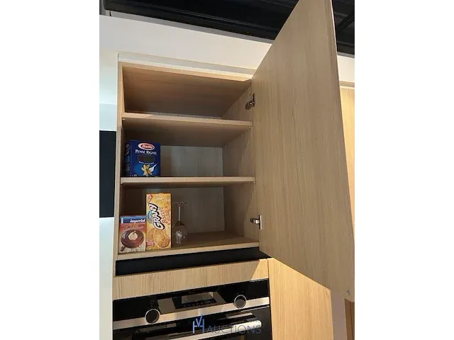 Keuken met kookeiland - afbeelding 19 van  28