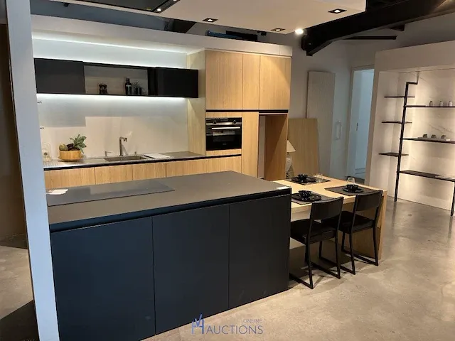 Keuken met kookeiland - afbeelding 12 van  28