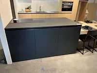Keuken met kookeiland - afbeelding 22 van  28