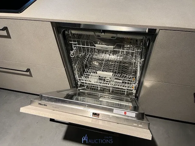Keuken met kookeiland - afbeelding 6 van  27