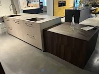 Keuken met kookeiland - afbeelding 27 van  27