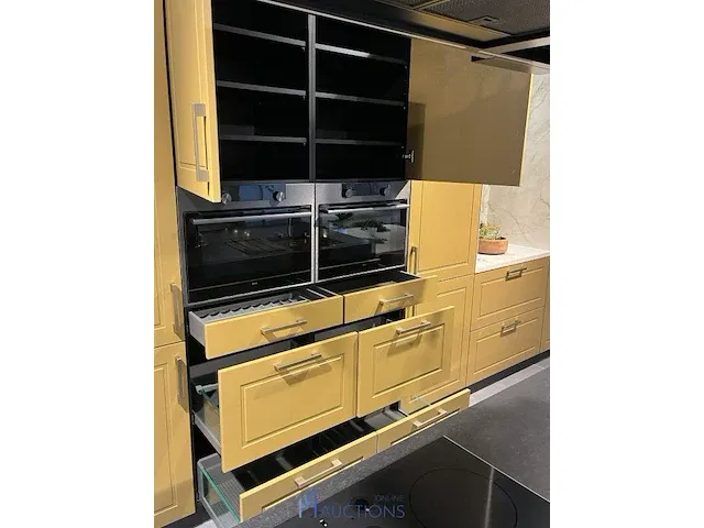 Keuken met kookeiland - afbeelding 11 van  30