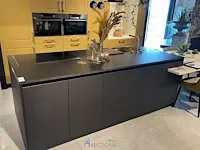 Keuken met kookeiland - afbeelding 12 van  30