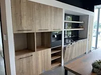 Keuken met kookeiland - afbeelding 3 van  20