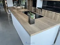 Keuken met kookeiland - afbeelding 16 van  20