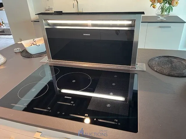 Keuken met kookeiland - afbeelding 9 van  12