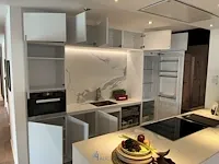 Keuken met kookeiland - afbeelding 9 van  9