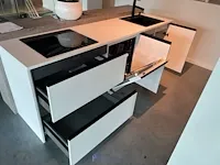Keuken met kookeiland - afbeelding 10 van  11
