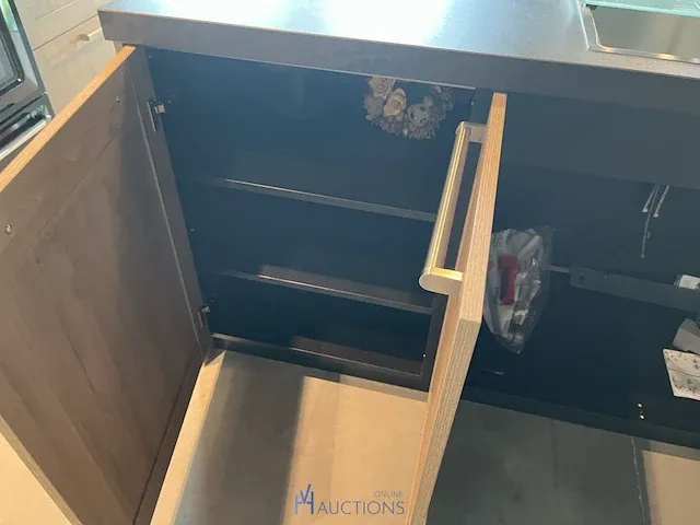 Keuken met zitgedeelte - afbeelding 3 van  37