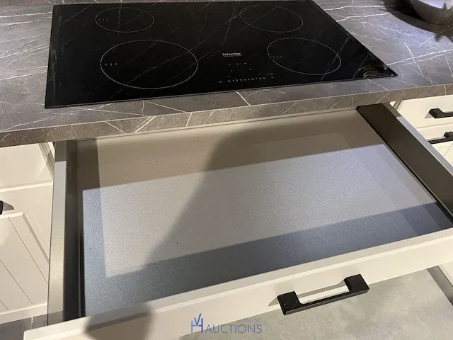 Keuken met zitgedeelte - afbeelding 6 van  28
