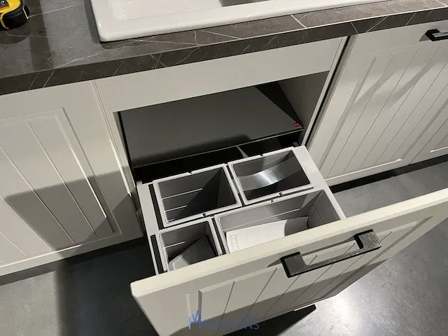 Keuken met zitgedeelte - afbeelding 17 van  28