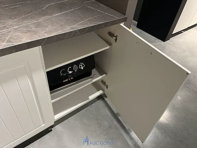 Keuken met zitgedeelte - afbeelding 19 van  28