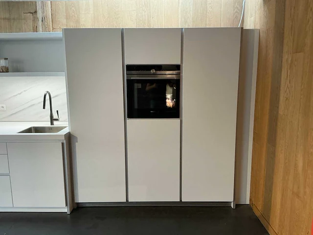 Keuken - afbeelding 12 van  27