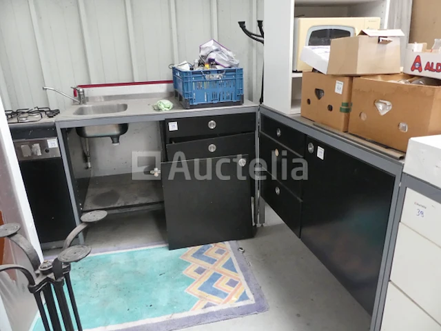 Keukenhoek + ikea kasten - afbeelding 1 van  9