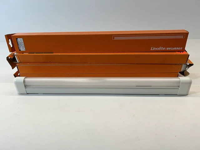 Keukenlamp sylvania 18w (6st) - afbeelding 3 van  3