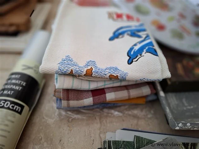 Keukenmateriaal - afbeelding 2 van  4