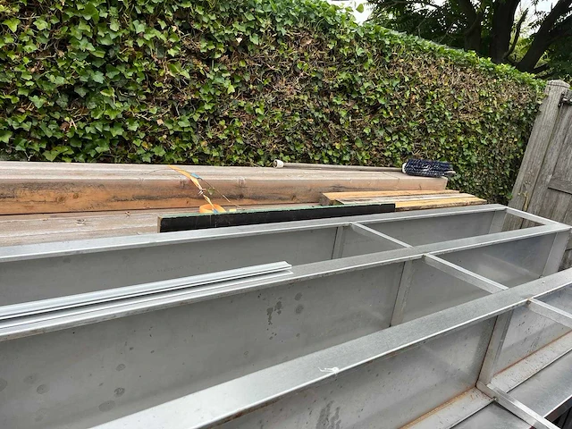 Keukenopstelling - inox aanrecht - afbeelding 3 van  3