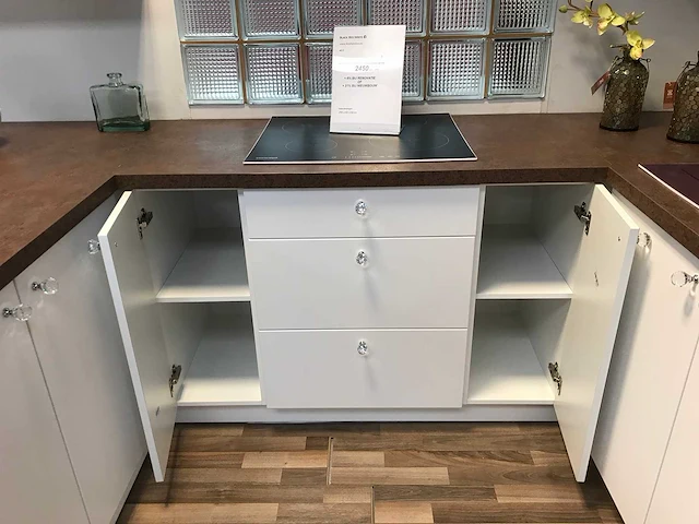 Keukenopstelling expo 17 in bouwpakket - afbeelding 15 van  44