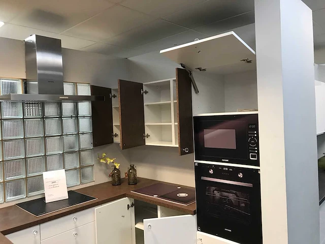 Keukenopstelling expo 17 in bouwpakket - afbeelding 17 van  44