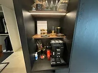 Keukenopstelling, toonzaalkeuken - afbeelding 12 van  15