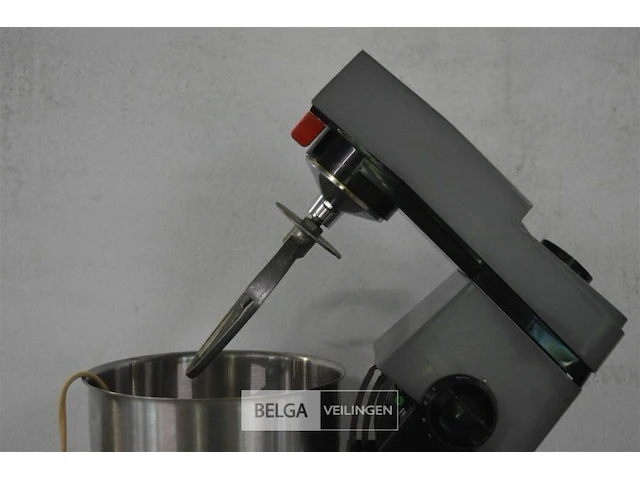 Keukenrobot werking onbekend - afbeelding 2 van  5