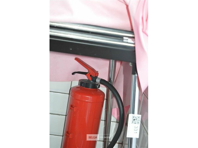 Keukentafel uitklapbaar - afbeelding 3 van  4