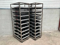 Keybake - regaalwagen inclusief bakvormen (2x) - afbeelding 1 van  5