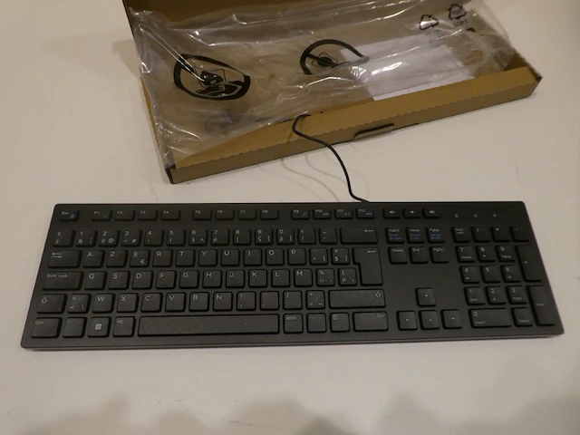 Keyboard dell azerty- nieuw in doos - afbeelding 1 van  4