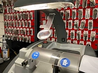 Keyline carat quattro sleuteldupliceermachine - afbeelding 8 van  10