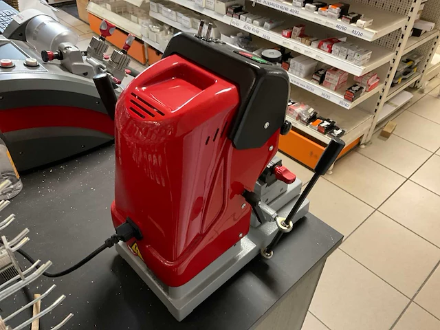Keyline punto sleutelsnijmachine - afbeelding 4 van  5