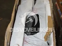 Keylite rolluik electrisch met afstandbediening 78x98cm - afbeelding 1 van  1
